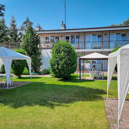 Dom Wczasowy Lodzianka Otel Mrzeżyno Dış mekan fotoğraf